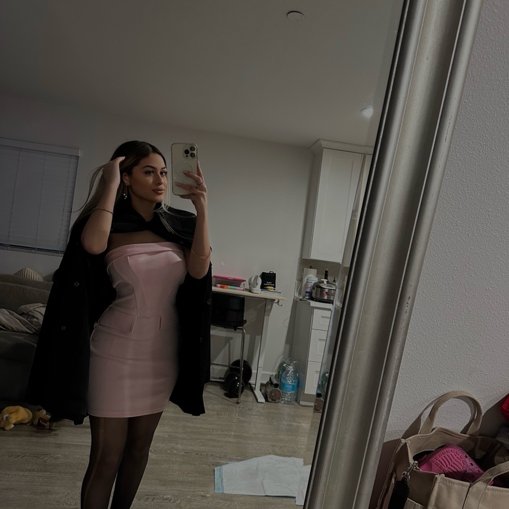 Elegant Pink Strapless Dress